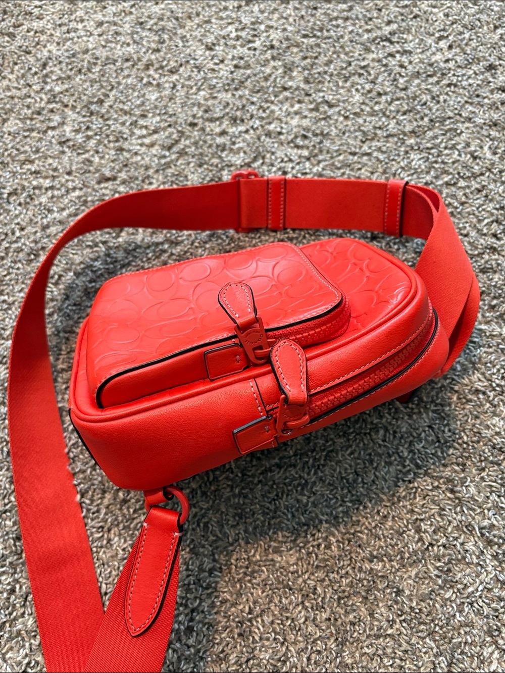 Coach - Track Pack 14 In Signature Leather / Red Orange - Picture 3 of 6